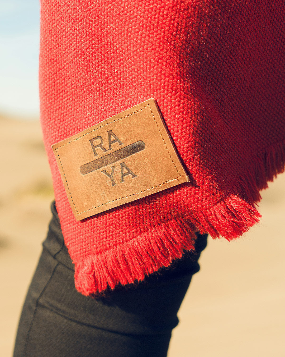 Poncho Rojo